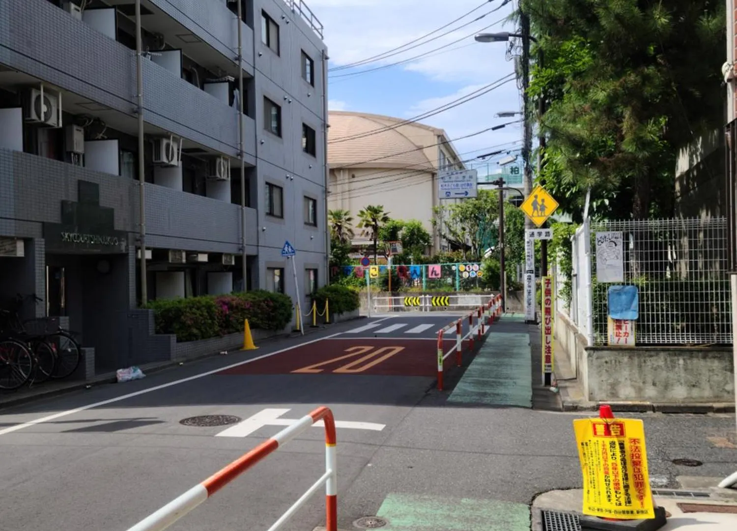 Close To Shinjuku!Twin Beds,Projector,Appliances! 東京都