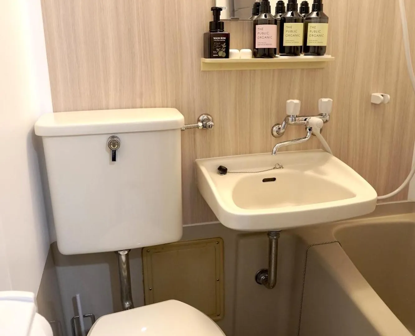 Close To Shinjuku!Twin Beds,Projector,Appliances! 東京都 アパート