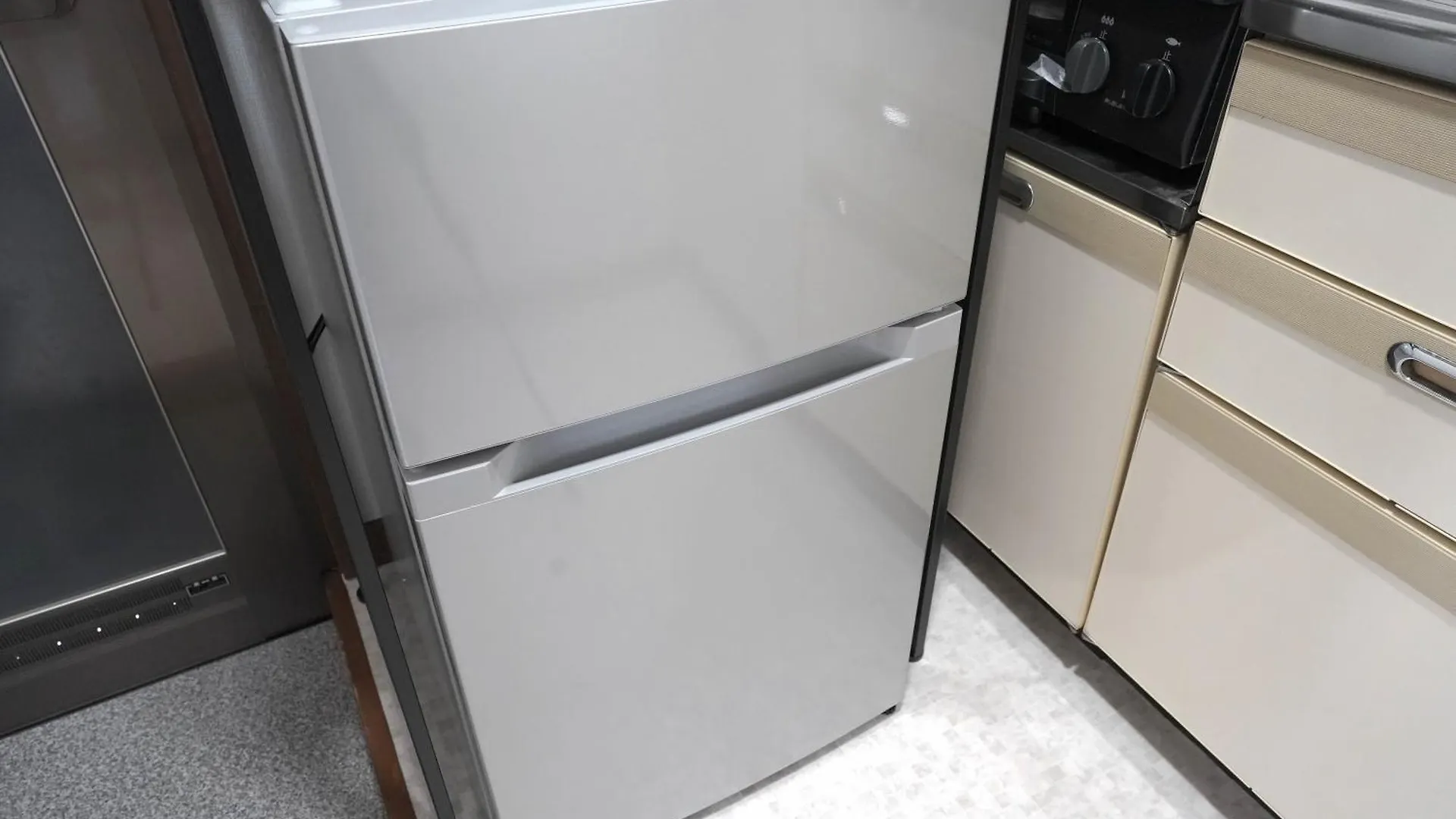Close To Shinjuku!Twin Beds,Projector,Appliances! Tokyo